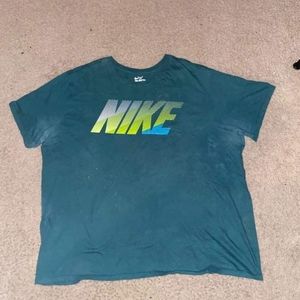 Nike T-Shirt